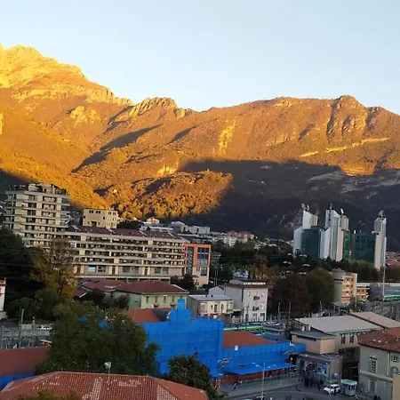 Bovara 49 Oda ve Kahvaltı Lecco