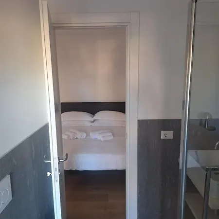 Bovara 49 לינה וארוחת בוקר 3*